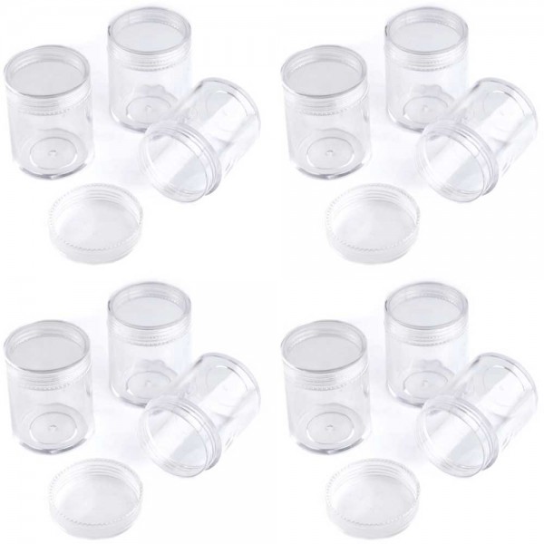 kleines Döschen mit Schraubdeckel (ca. 4 x 5 cm)