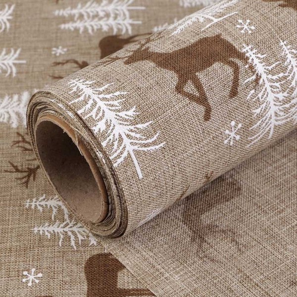 Dekostoff / Weihnachtsstoff (48 cm breit) "Hirsche im verschneiten Nadelwald"